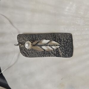 Sterling silver Pearl Pendant